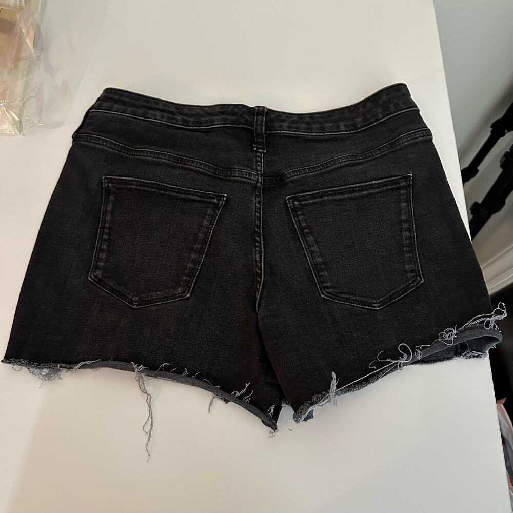 Universal Thread Women's Black High Rise Midi Denim Shorts Size 6 Size 28 Target - Picture 4 of 8